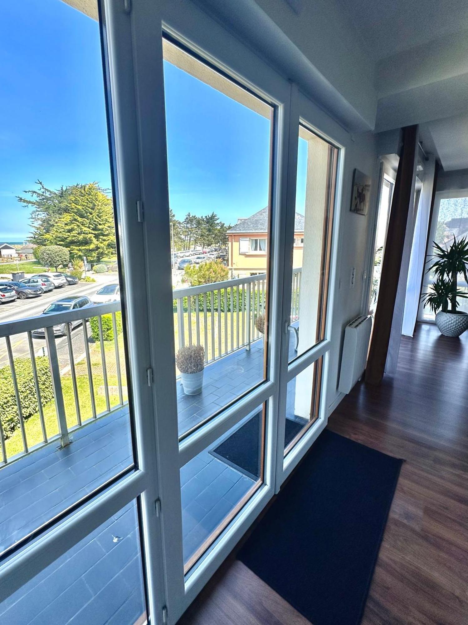 Le Luxe & Votre Vue Mer A Ouistreham Riva Bella Kültér fotó
